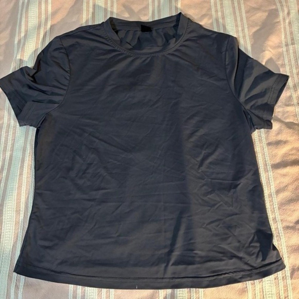 Grey T shirt